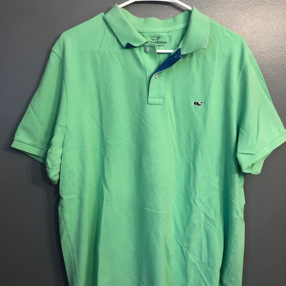 Men’s Vineyard Vines Polo style